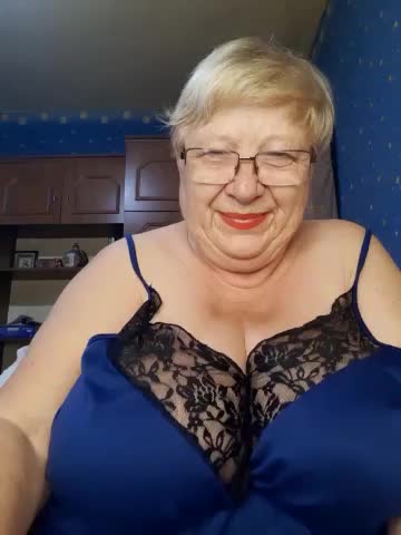 Lena_Gaby Adult Chat August 8, 2025