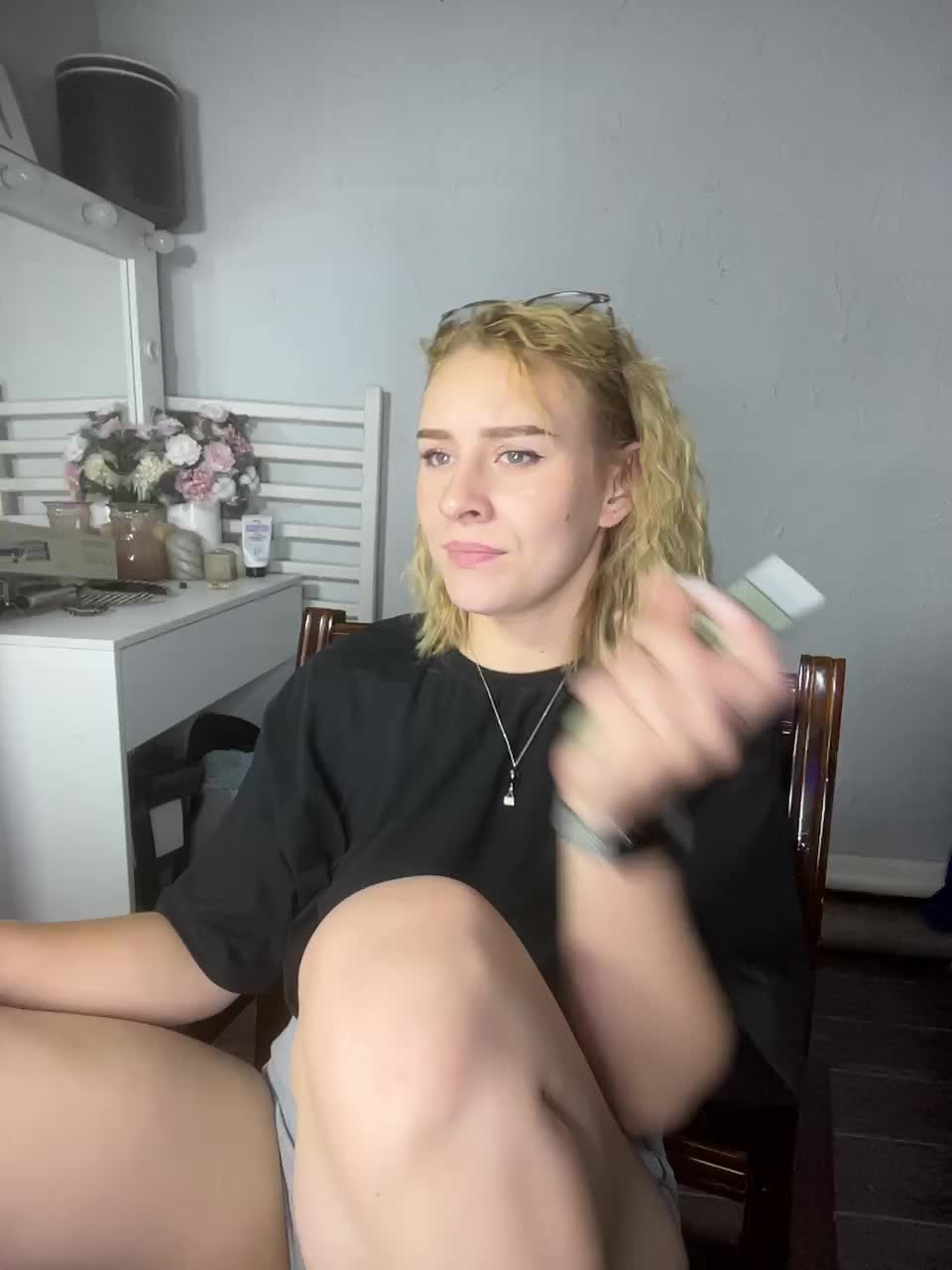 KissyKristy Adult Chat August 8, 2025