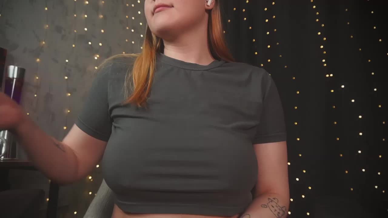 cutesoneckaaa Adult Chat August 8, 2025