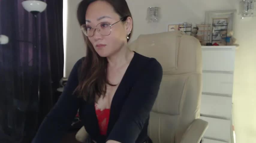 Realia Adult Chat August 8, 2025