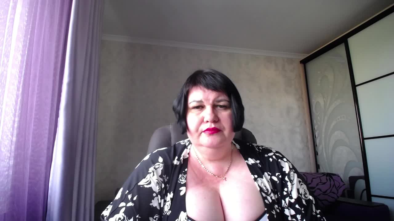 DianaLady Adult Chat August 8, 2025