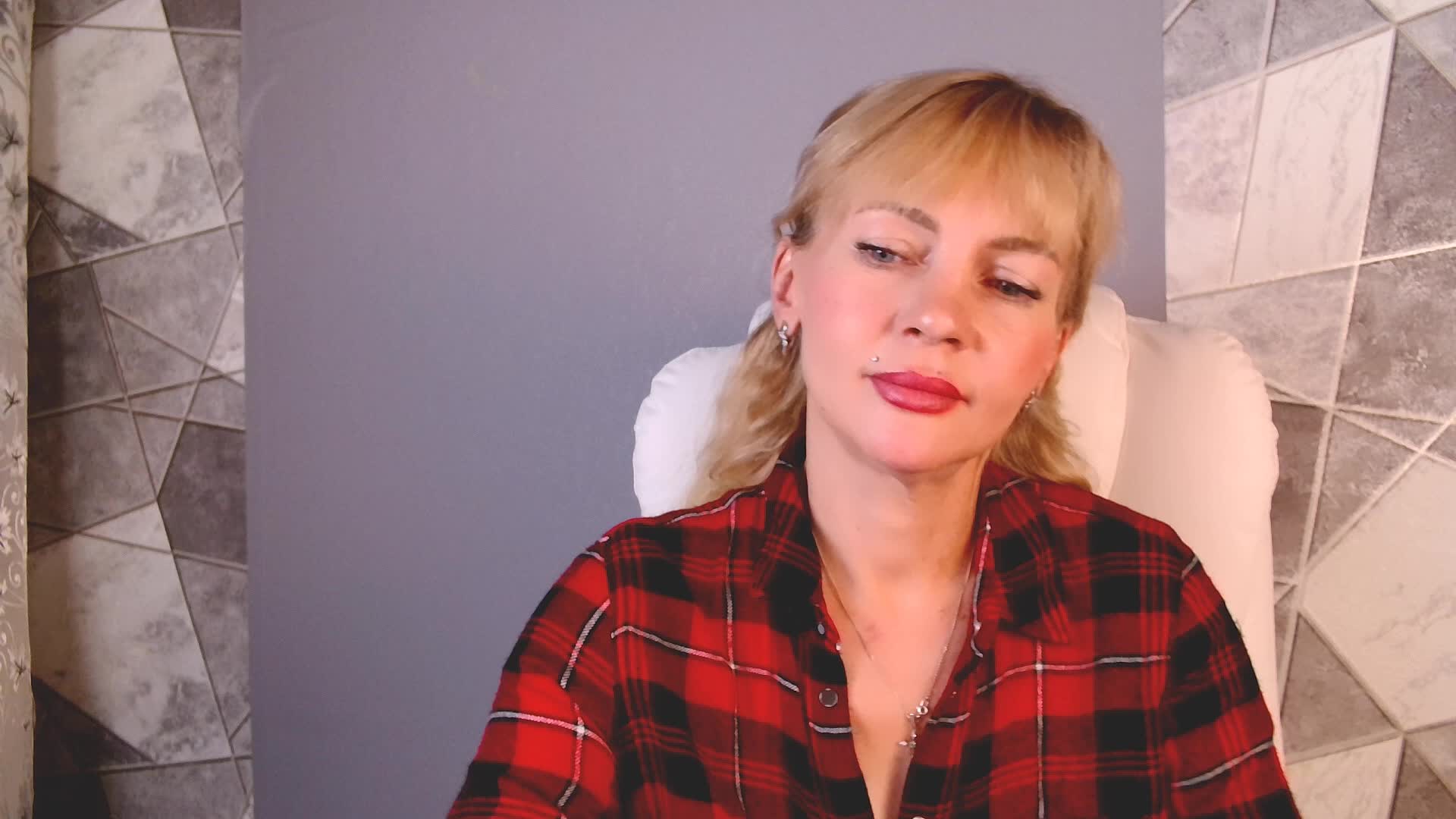 VeraFisher Adult Chat August 8, 2025