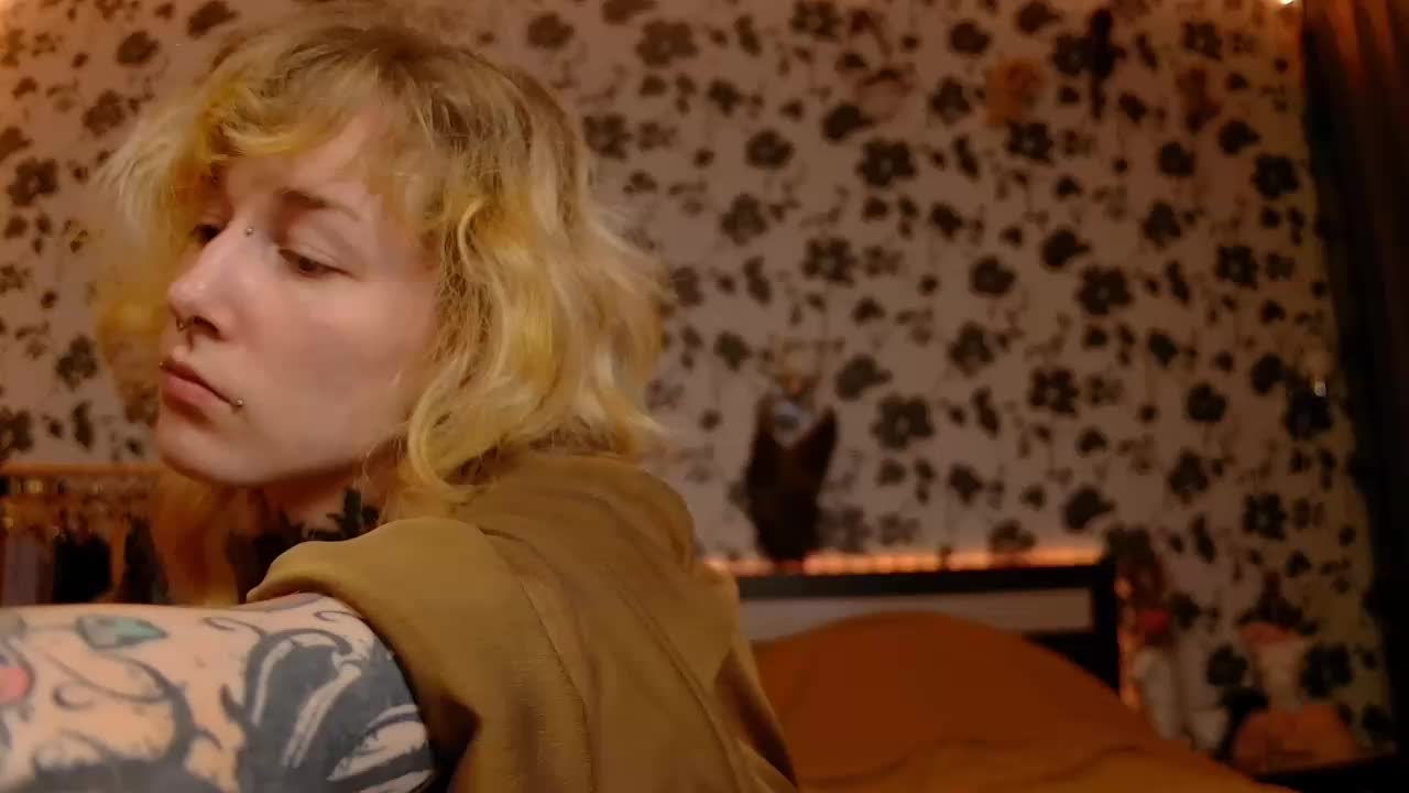 LittleSpaceMouse- Adult Chat August 8, 2025