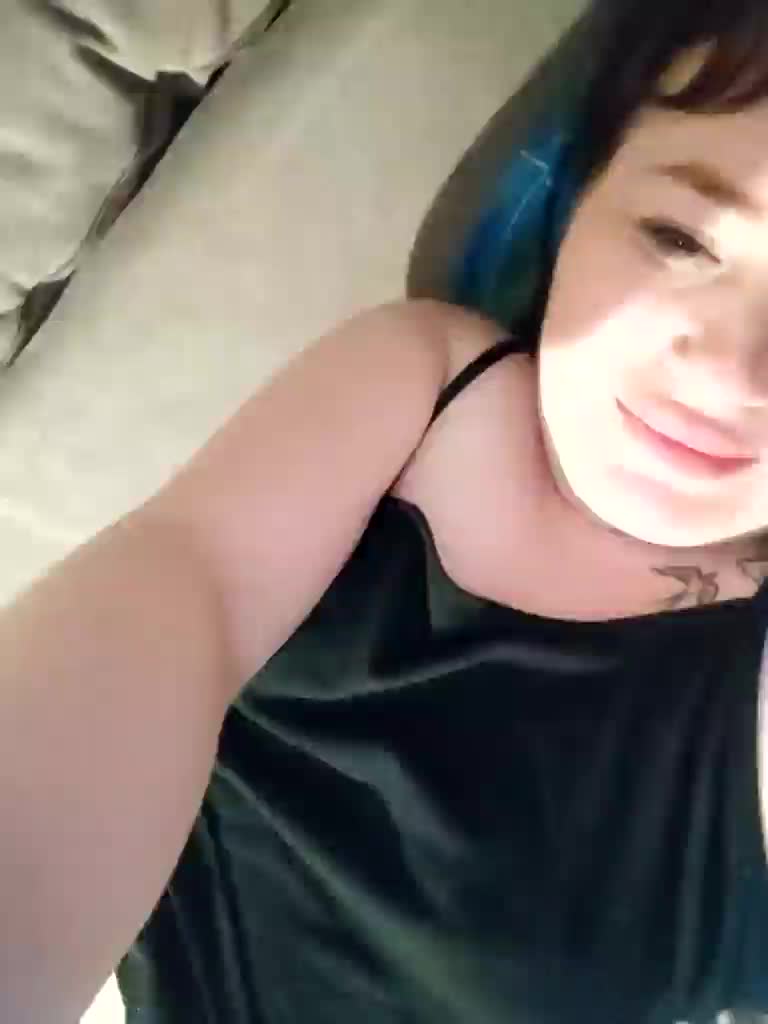 Victoria-Di Adult Chat August 8, 2025