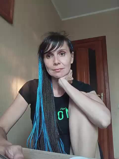 Hellenalonenochka Adult Chat August 8, 2025