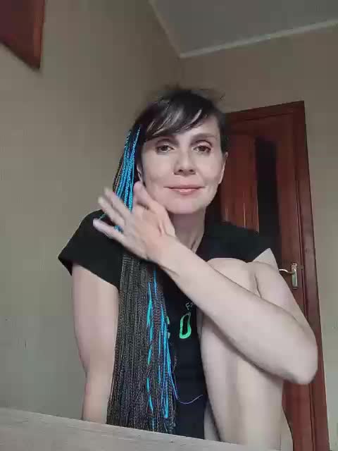 Hellenalonenochka Adult Chat August 8, 2025