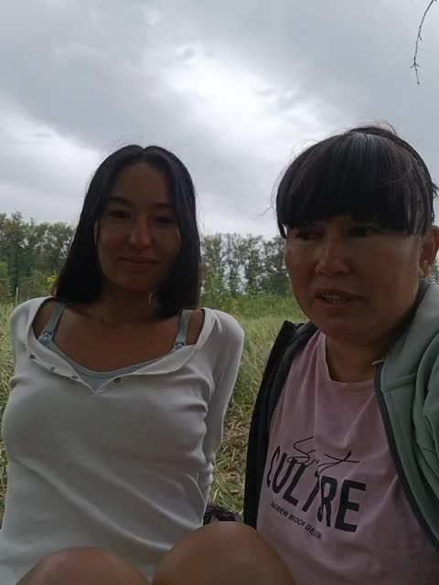 Luu-Lii77 Adult Chat August 8, 2025