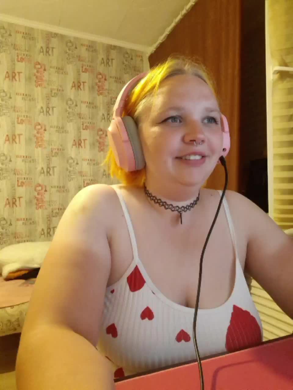 -MeooW- Adult Chat August 8, 2025