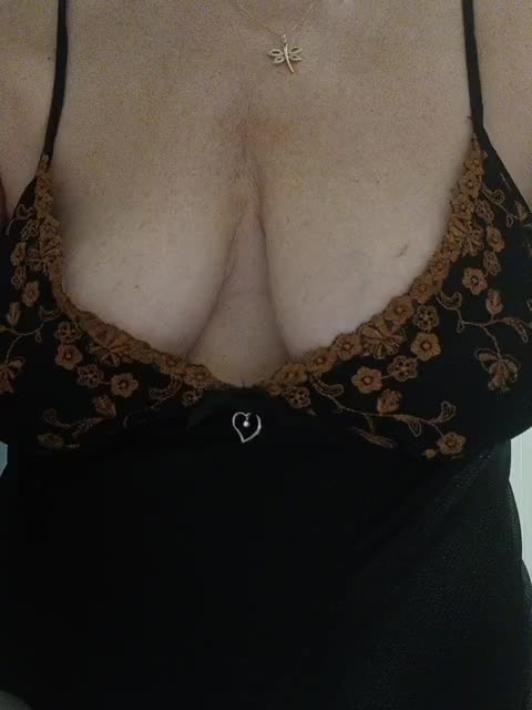 Tata42 Adult Chat August 8, 2025