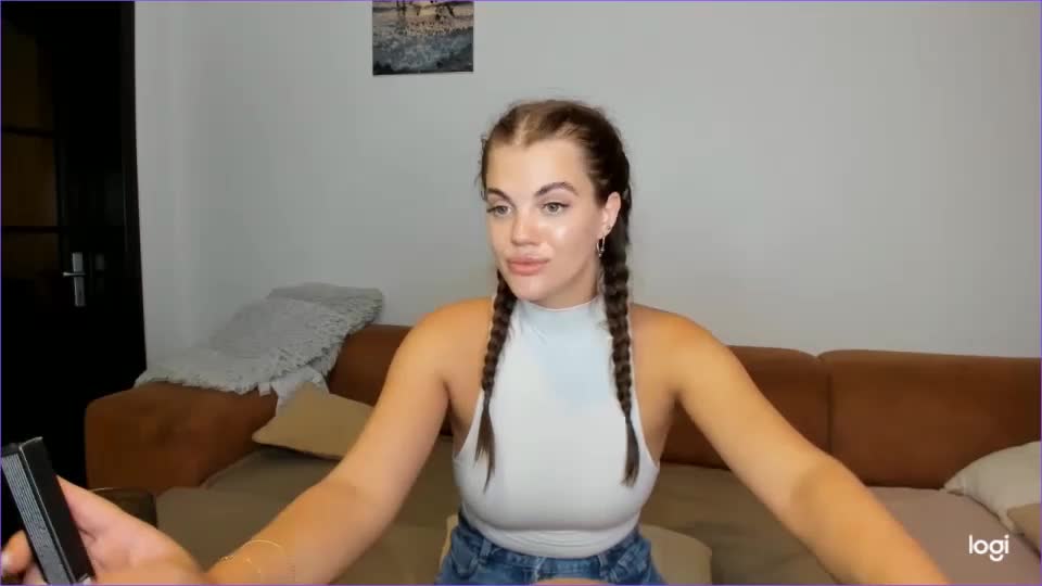 stefaninelly Adult Chat August 7, 2025