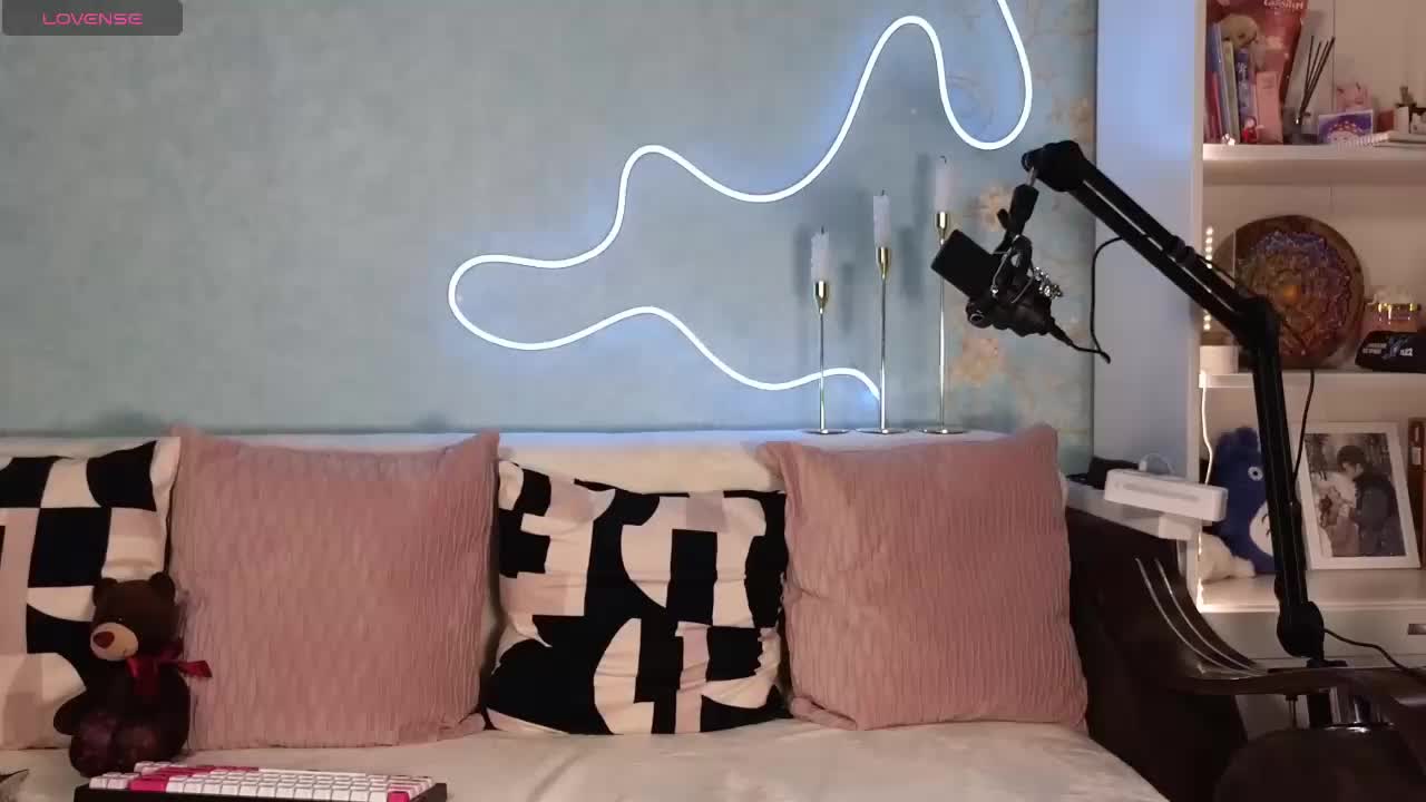 Anal_Girl Adult Chat August 8, 2025