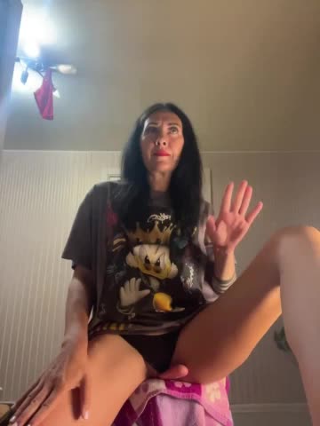 Karolina_Milf Adult Chat August 8, 2025