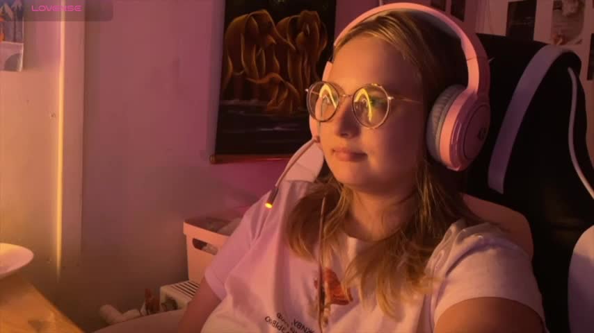 JacyWinslat Adult Chat August 8, 2025