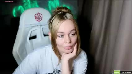 BadGirl2609 Adult Chat August 8, 2025