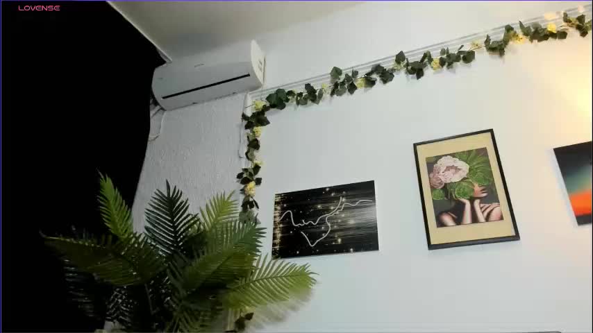 dolce_betty Adult Chat August 8, 2025