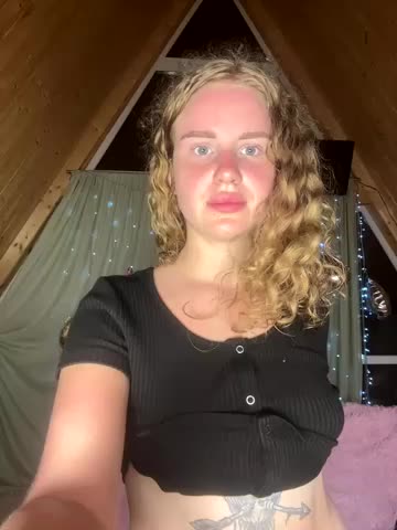 nemesidaM Adult Chat August 8, 2025