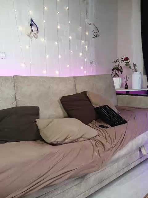 Call_me_Dasha Adult Chat August 8, 2025