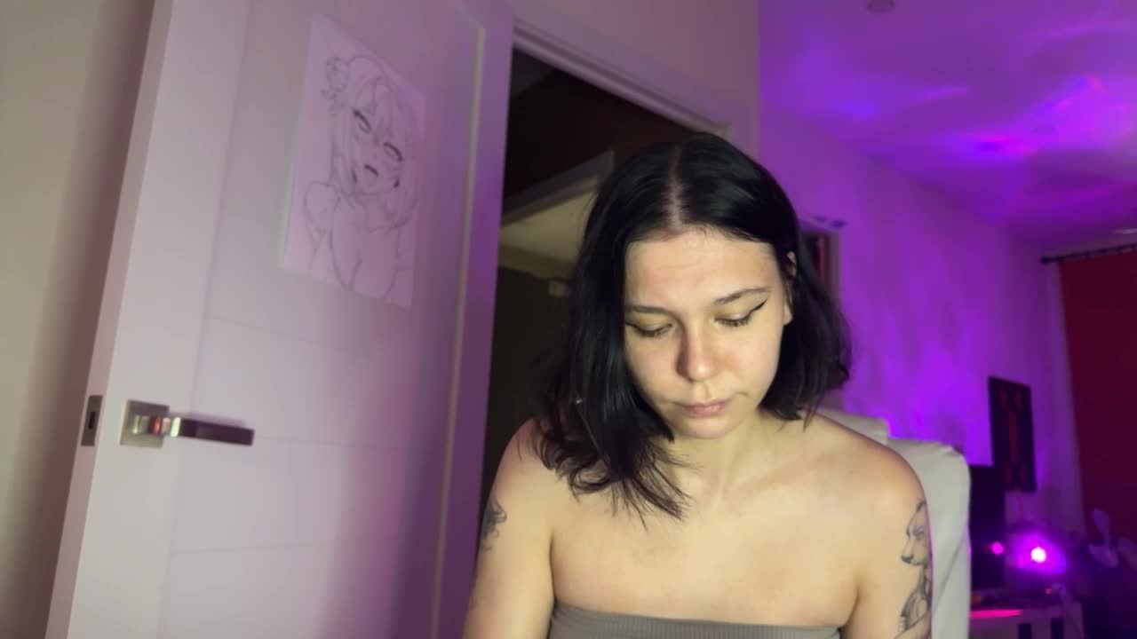 PinkDolly18 Adult Chat August 8, 2025