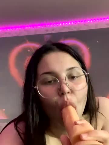 Mi_yoshimura Adult Chat August 8, 2025