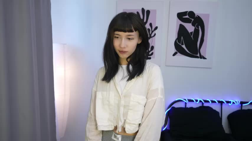 ange1_neon1 Adult Chat August 8, 2025