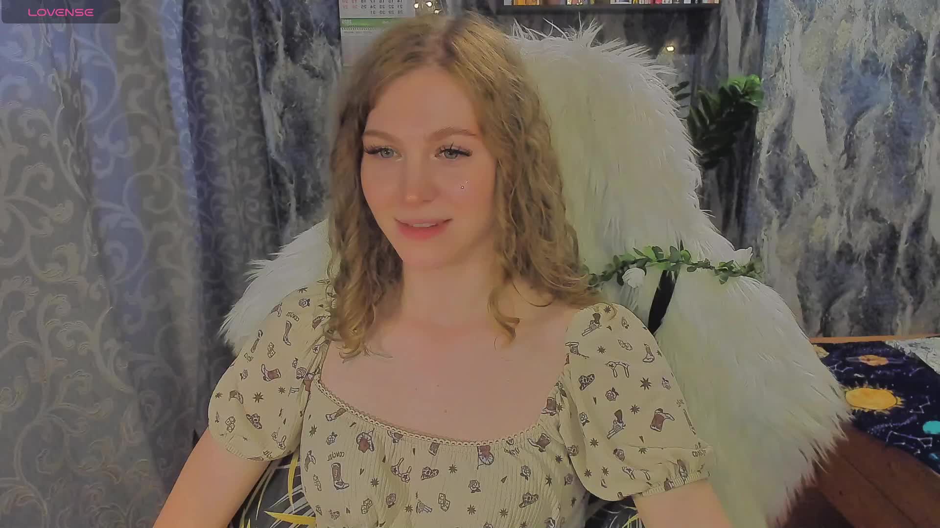 JuxxxsyBunx Adult Chat August 8, 2025