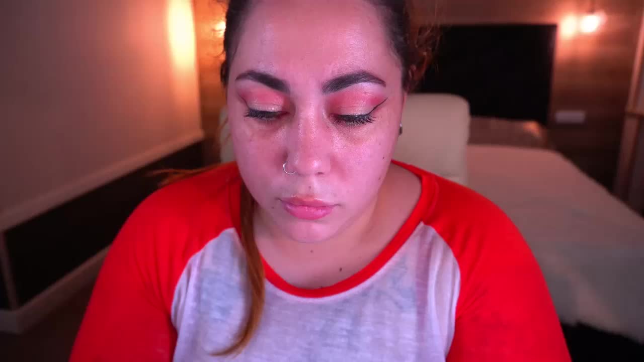 AmazonkaStarrr Adult Chat August 8, 2025