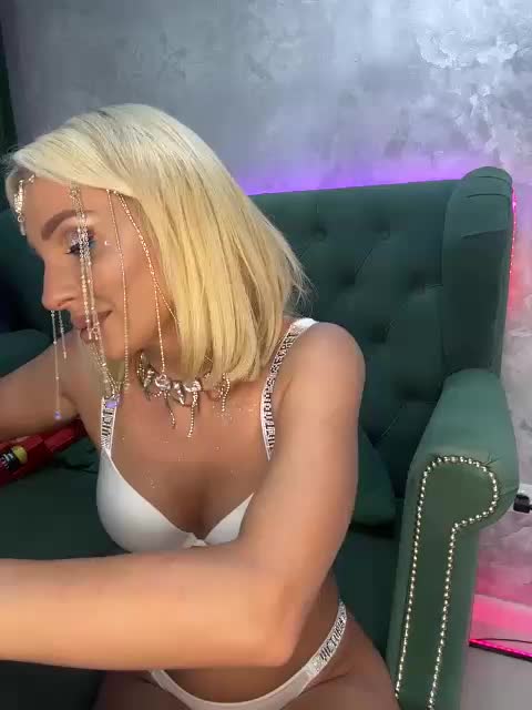 Darina_ Adult Chat August 8, 2025