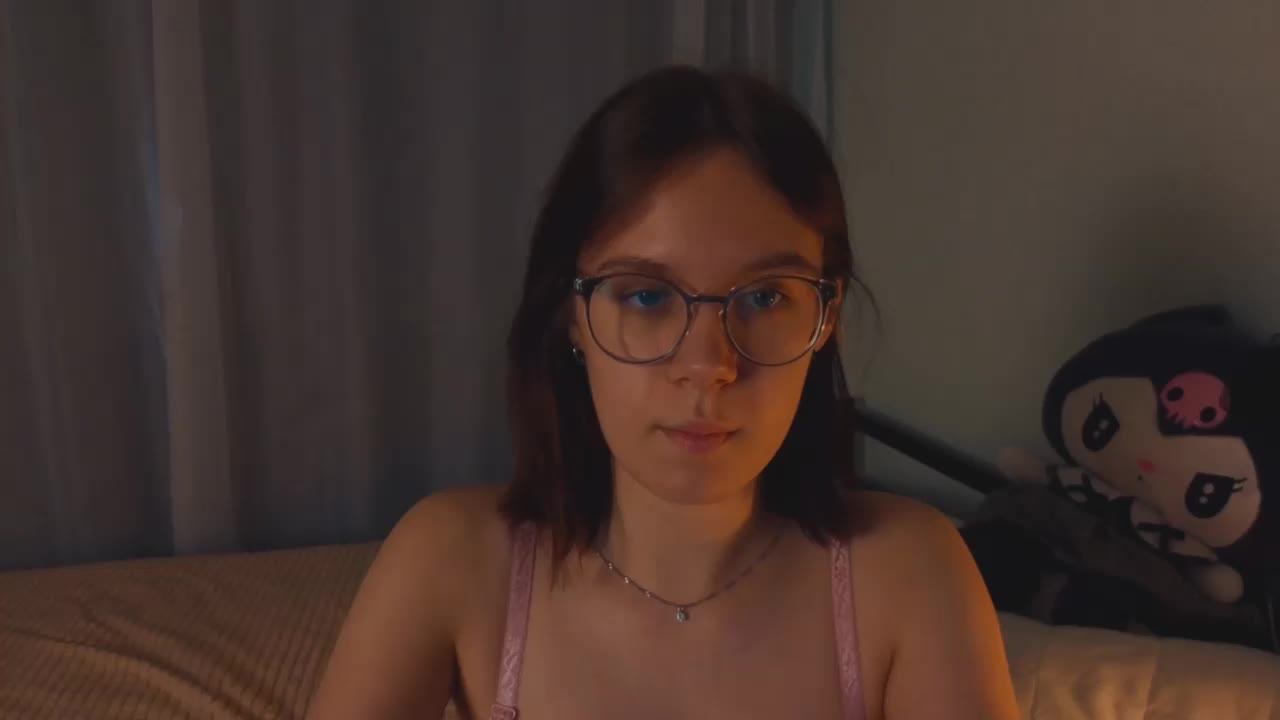 MiaLuw Adult Chat August 8, 2025