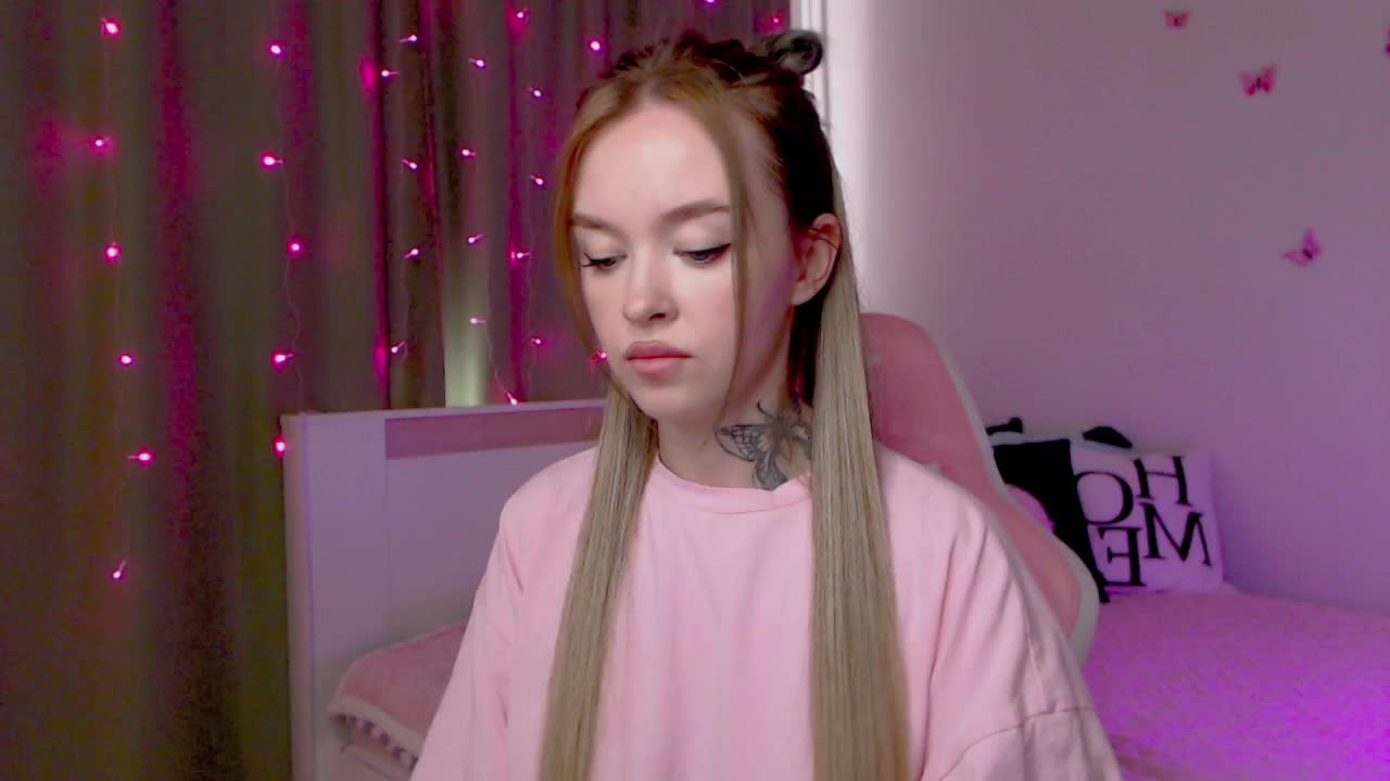 NaughtyMable Adult Chat August 8, 2025