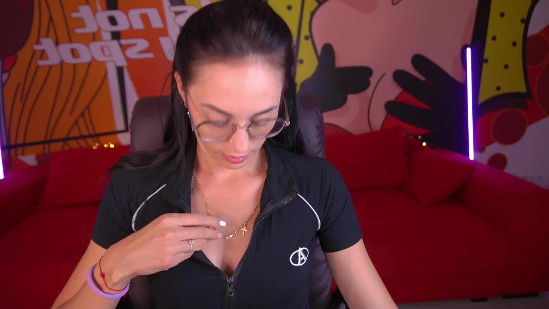 EviLune Adult Chat August 8, 2025