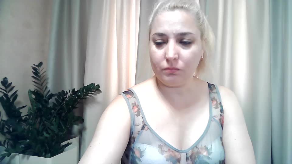 KickaIricka Adult Chat August 8, 2025