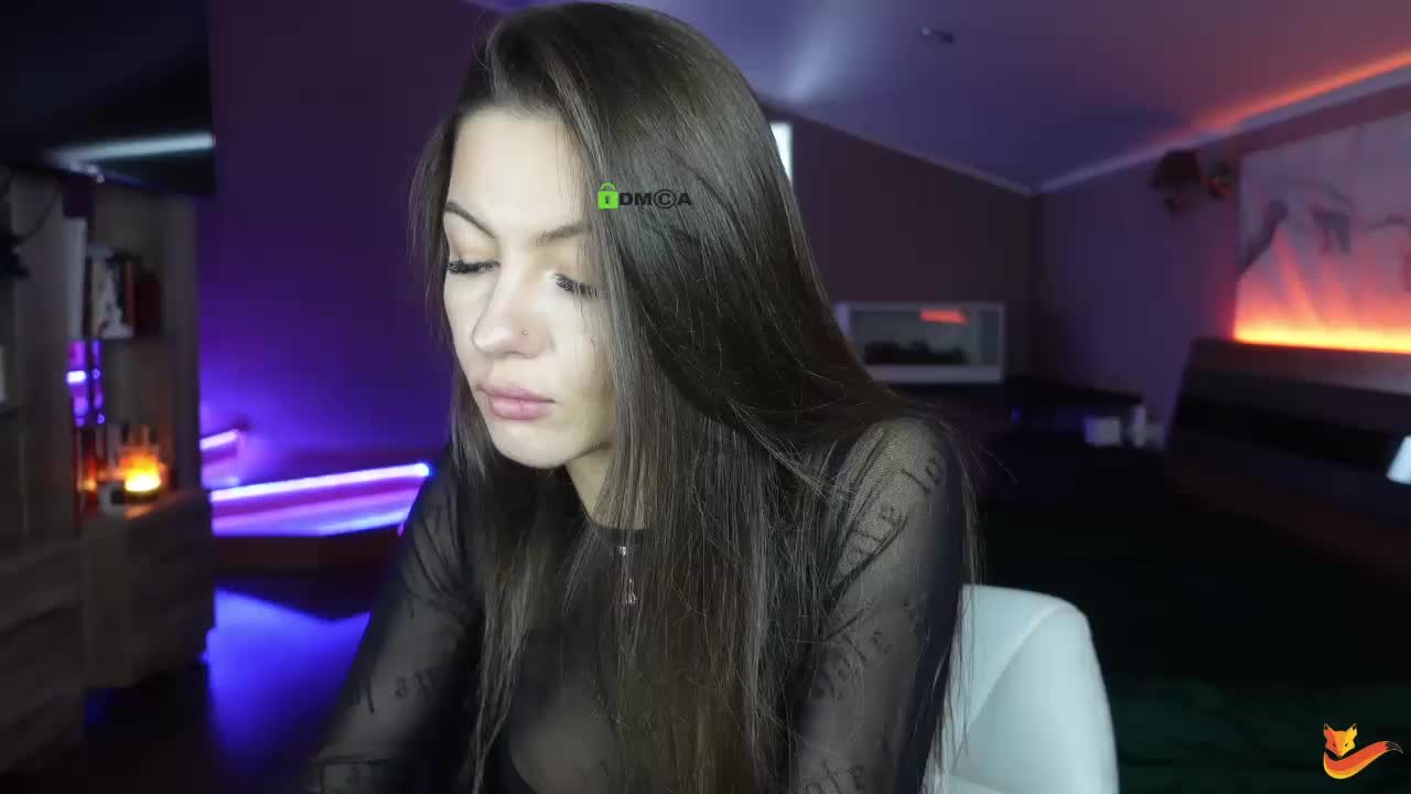 -Foxy- Adult Chat August 8, 2025