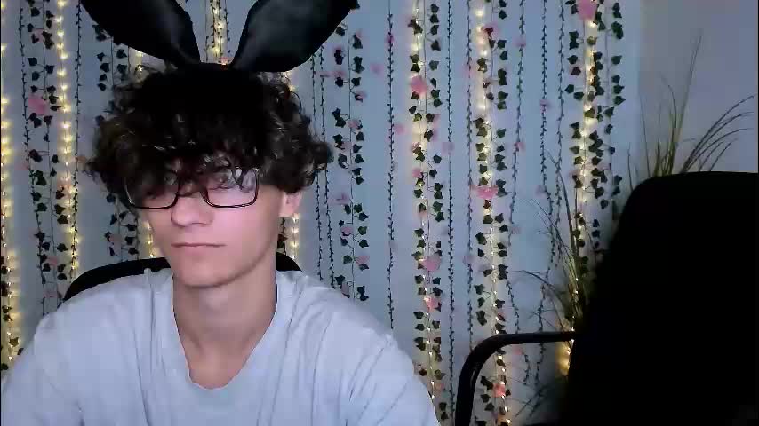 den_rich Adult Chat August 8, 2025