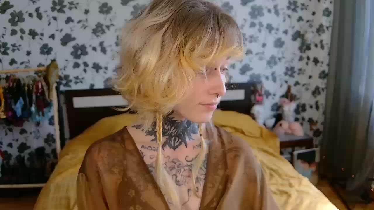 LittleSpaceMouse- Adult Chat August 8, 2025