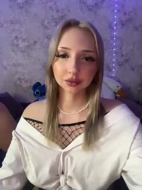 Hot_club Adult Chat August 8, 2025