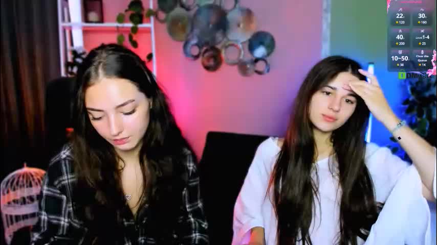 miki_nikki Adult Chat August 8, 2025