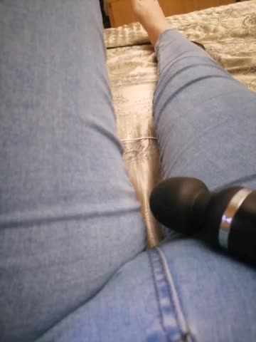 -Tiffany- Adult Chat August 8, 2025