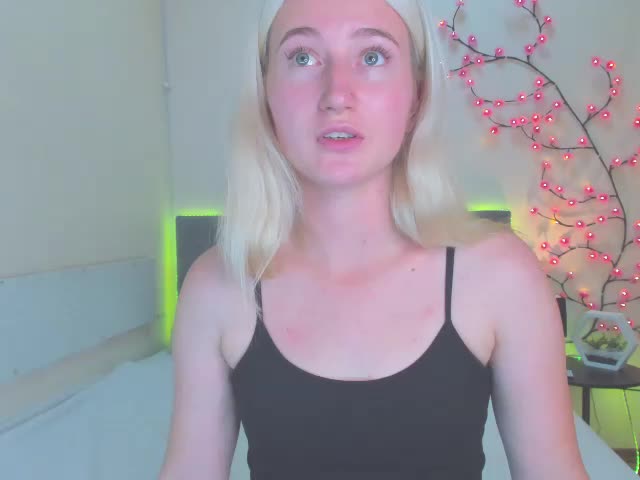 HollyTaillor Adult Chat August 8, 2025