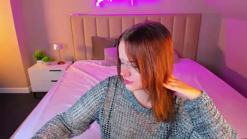 Vivian_Hortton Adult Chat August 8, 2025