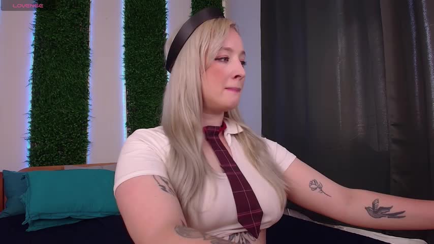 Nicole__Aniston_ Adult Chat August 8, 2025