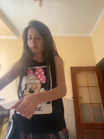 Cute_Erika Adult Chat August 8, 2025