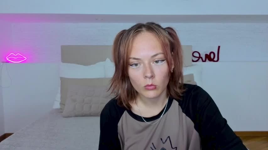 Little_fox1_ Adult Chat August 8, 2025