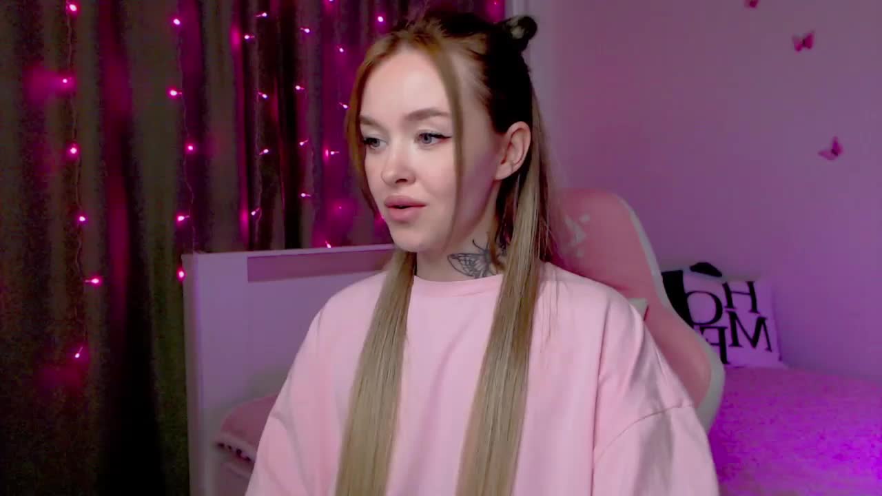 NaughtyMable Adult Chat August 8, 2025