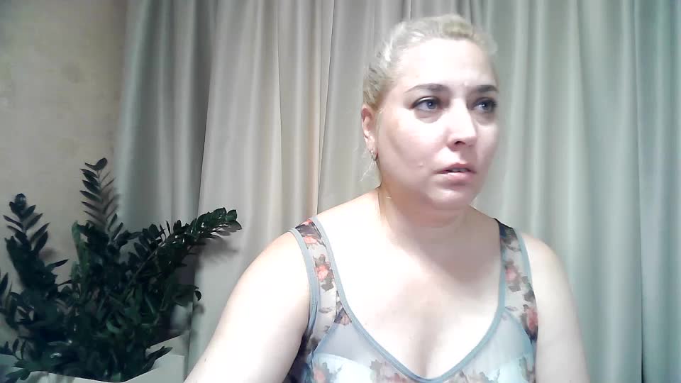 KickaIricka Adult Chat August 8, 2025