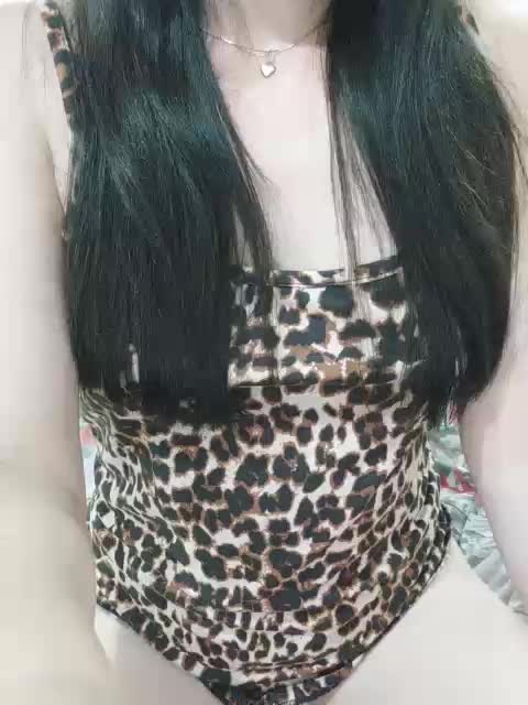 SWEET_BERRY Adult Chat August 8, 2025