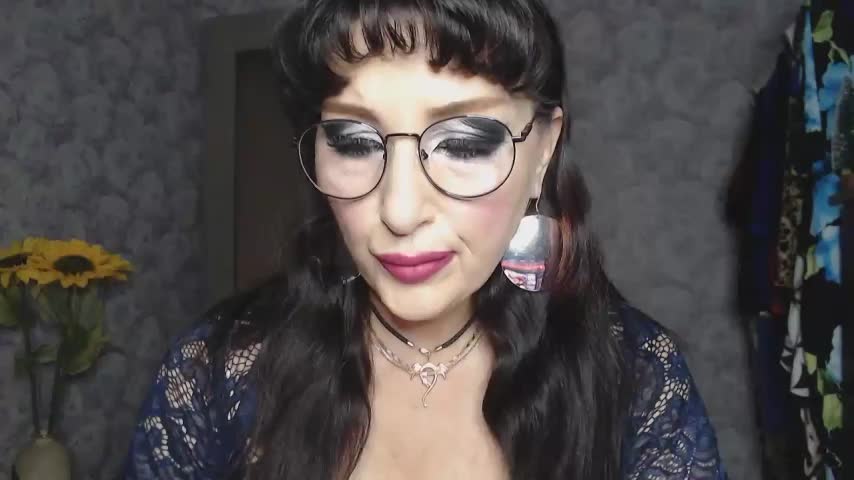 Aziza1 Adult Chat August 8, 2025