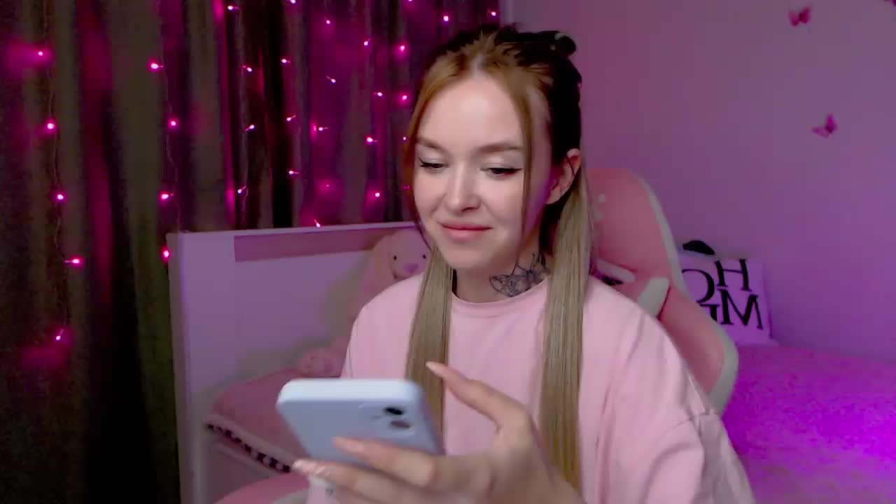 NaughtyMable Adult Chat August 8, 2025