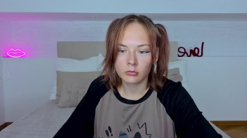 Little_fox1_ Adult Chat August 9, 2025