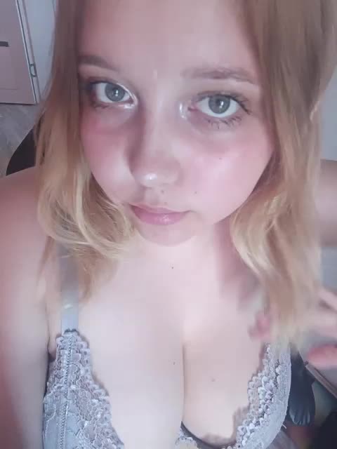 Vaverina Adult Chat August 9, 2025