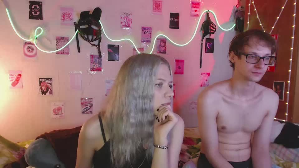 your_horny_friends Adult Chat August 8, 2025